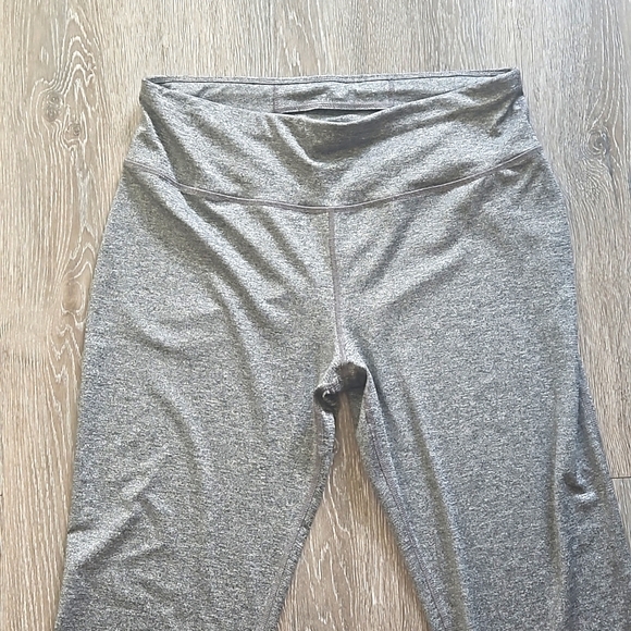 Gray and Black AVIA JOGGERS XL - Picture 3 of 7
